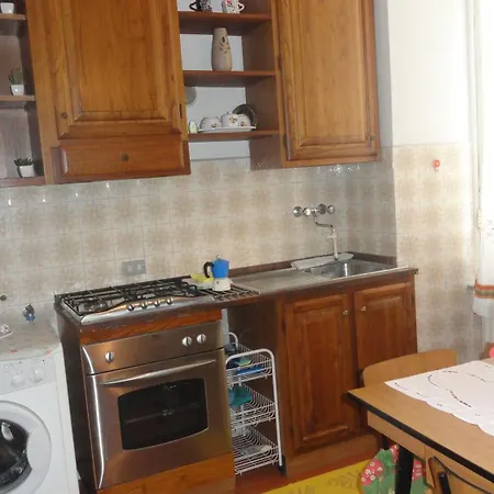 Prione70 Lägenhet La Spezia